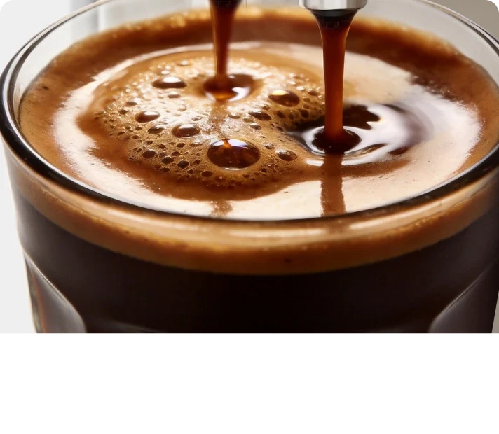Extração dourada, <br class="coffeemas_c-pc-hide">aveludada e suave